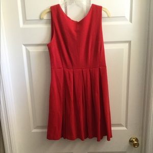Esley sleeveless dress, size L